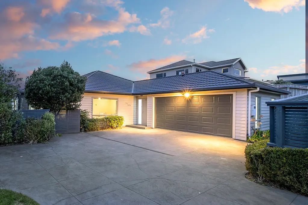 5 Tongariro Drive, Aotea, Porirua, Wellington