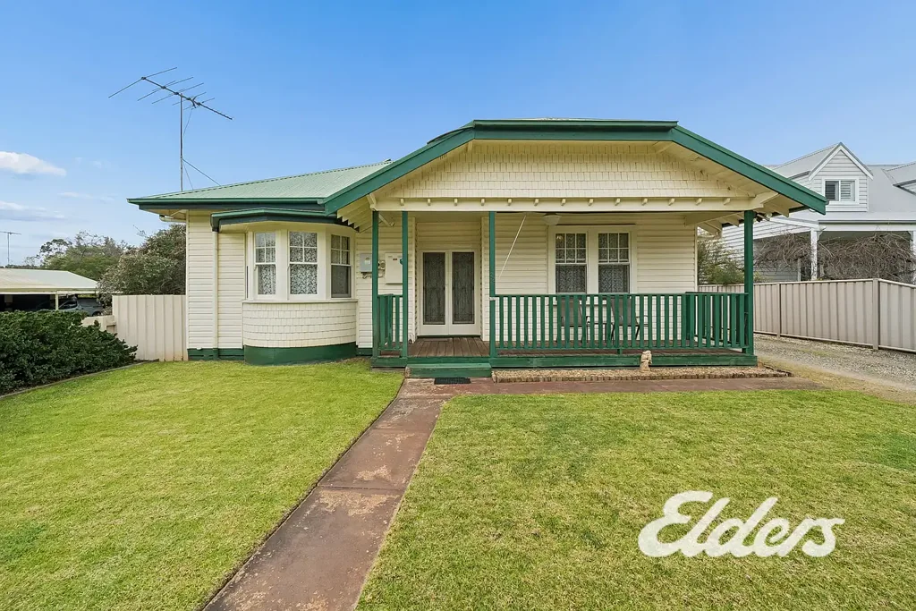Bundalong 3房  Timeless Bundalong Charm with the Ultimate River Lifestyle.