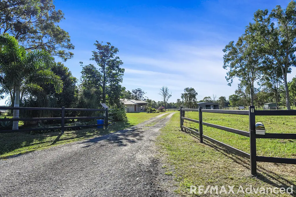 Caboolture 7.29ha Equine  |   Farming   |   Modern   |   Rural setting within minutes to town!