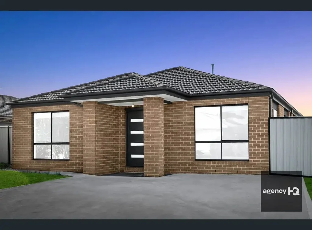 When Location Meets Convenience - 9 Zion Avenue, Tarneit!
