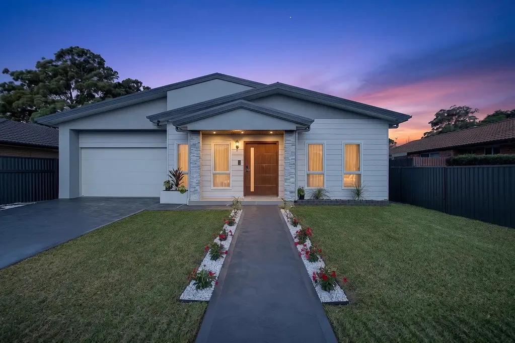 Elderslie 4침실 Brand New Luxury Living with Walk-to-Camden Convenience