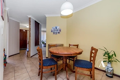 24 Morphett Crescent, Bateman, WA 6150, 4 Bedrooms, 2 Bathrooms, House