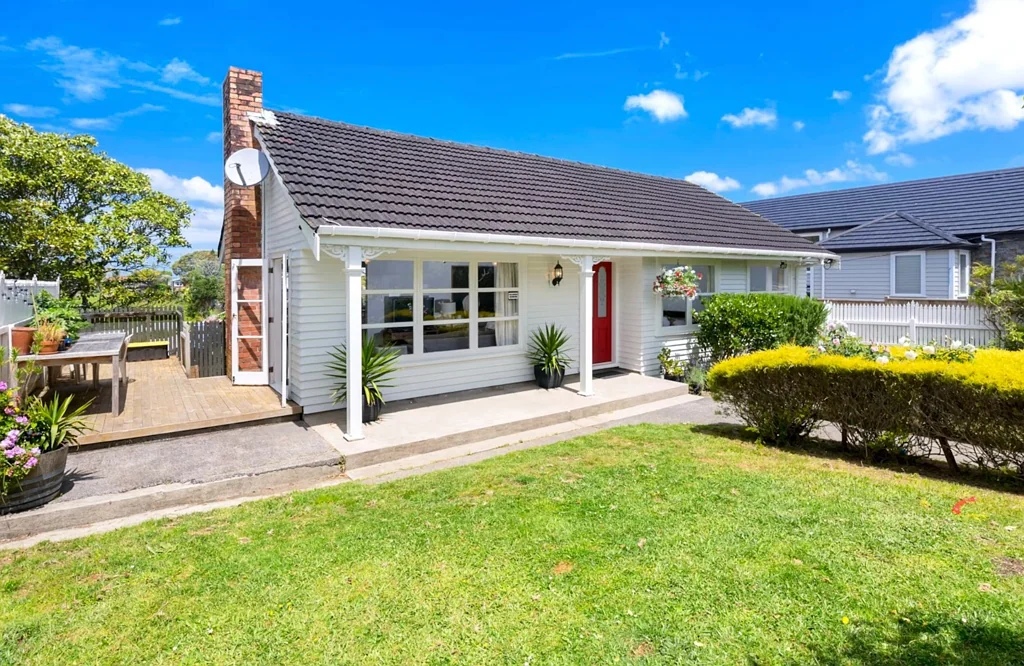 1/36 Gordon Avenue , Milford, Auckland