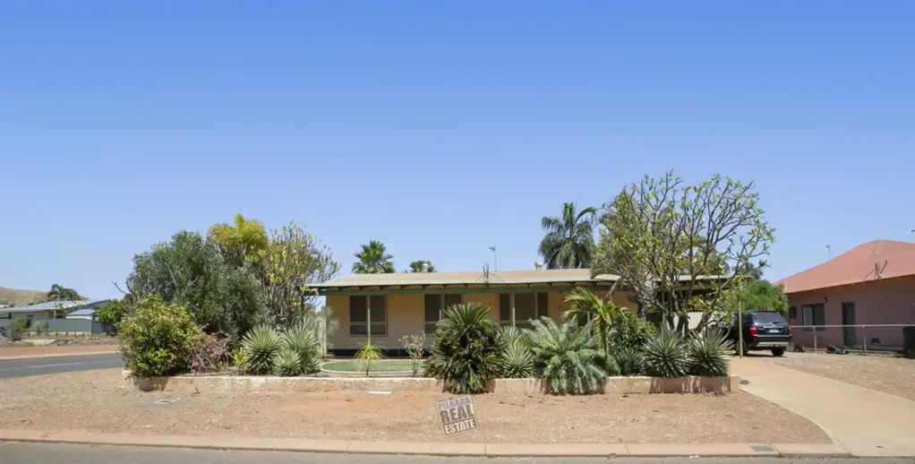 29 Radley Drive, Baynton, WA 6714