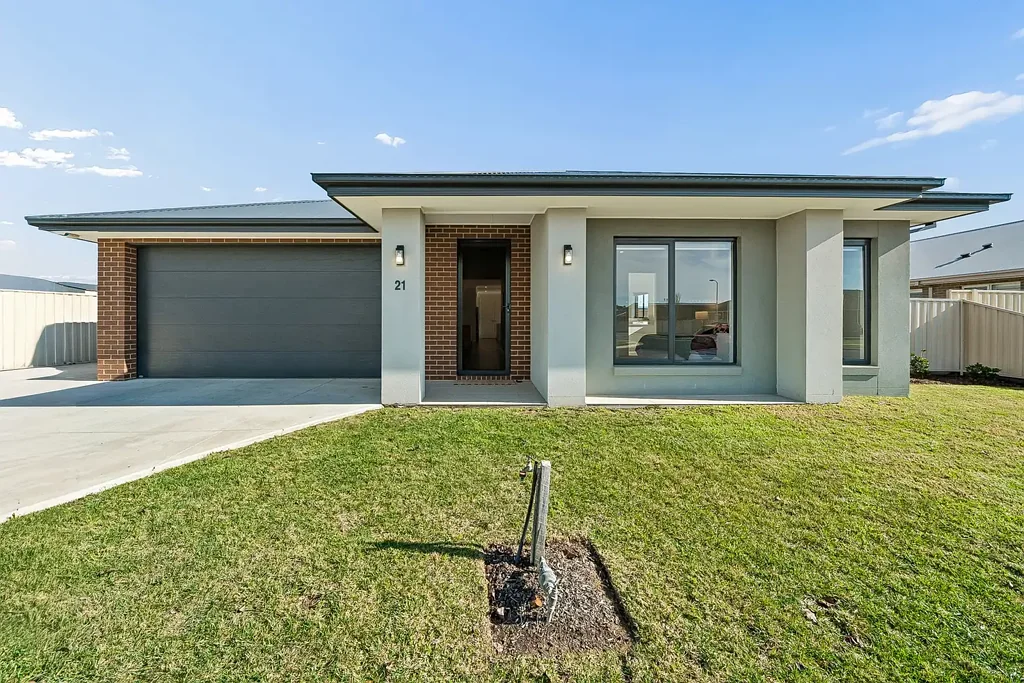 Nagambie 4બેડરૂમ "Oakridge"