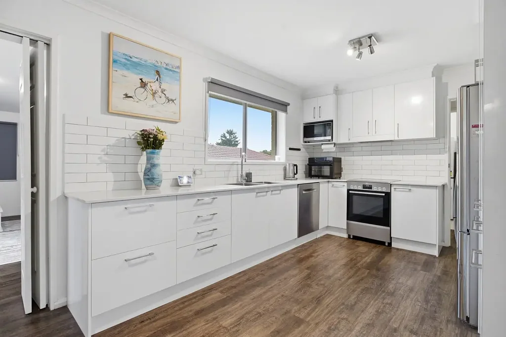 Karabar 3房  Beautifully renovated home in prime location