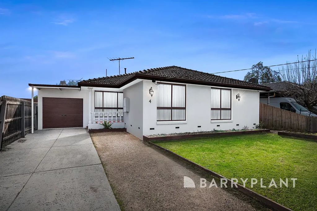 Kings Park 3غرفة نوم Fully Renovated Modern Family Home – Move In and Enjoy!