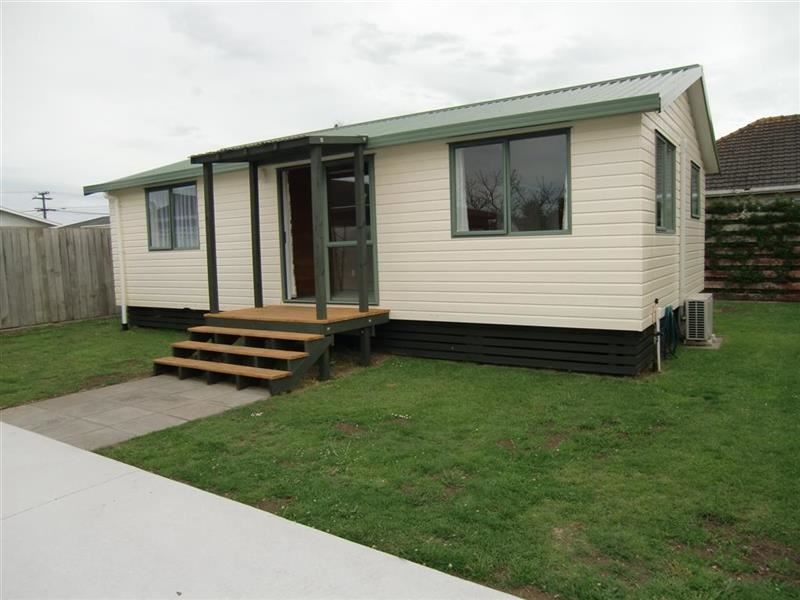 61 Doone Street, Lynmouth, New Plymouth, 2 Schlafzimmer, 1 Badezimmer