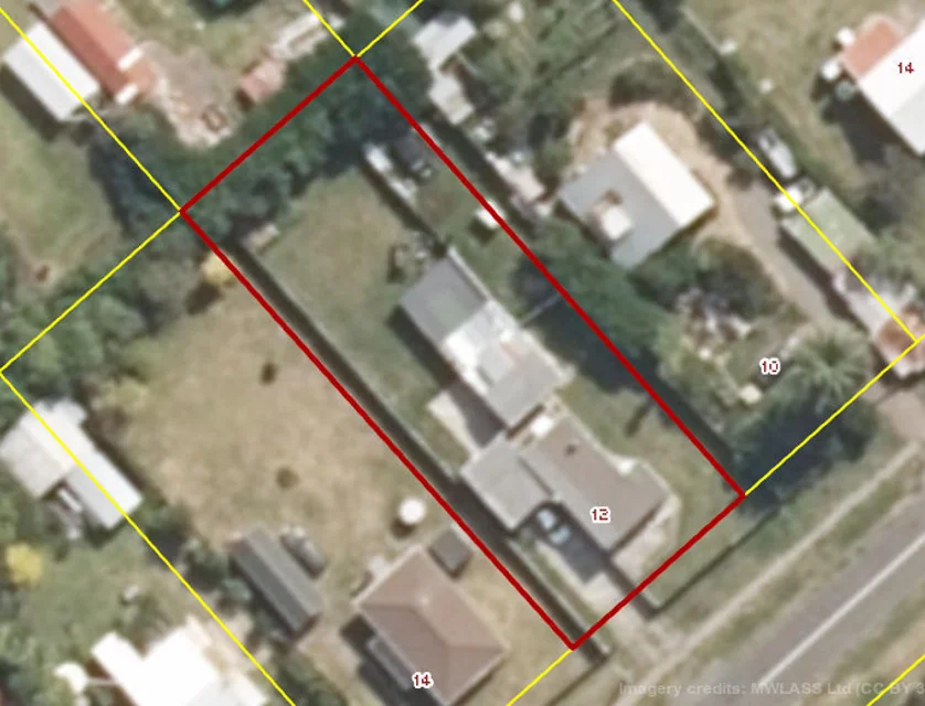 12 Punga Street, Tangimoana, Manawatu, 2 habitaciones, 1 baños
