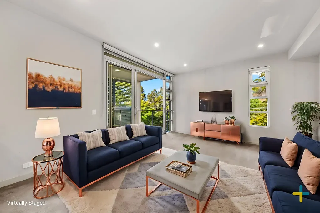 Convenient, Corner Apartment