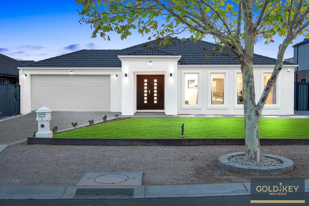 5 Sassafras Close, Point Cook, VIC 3030