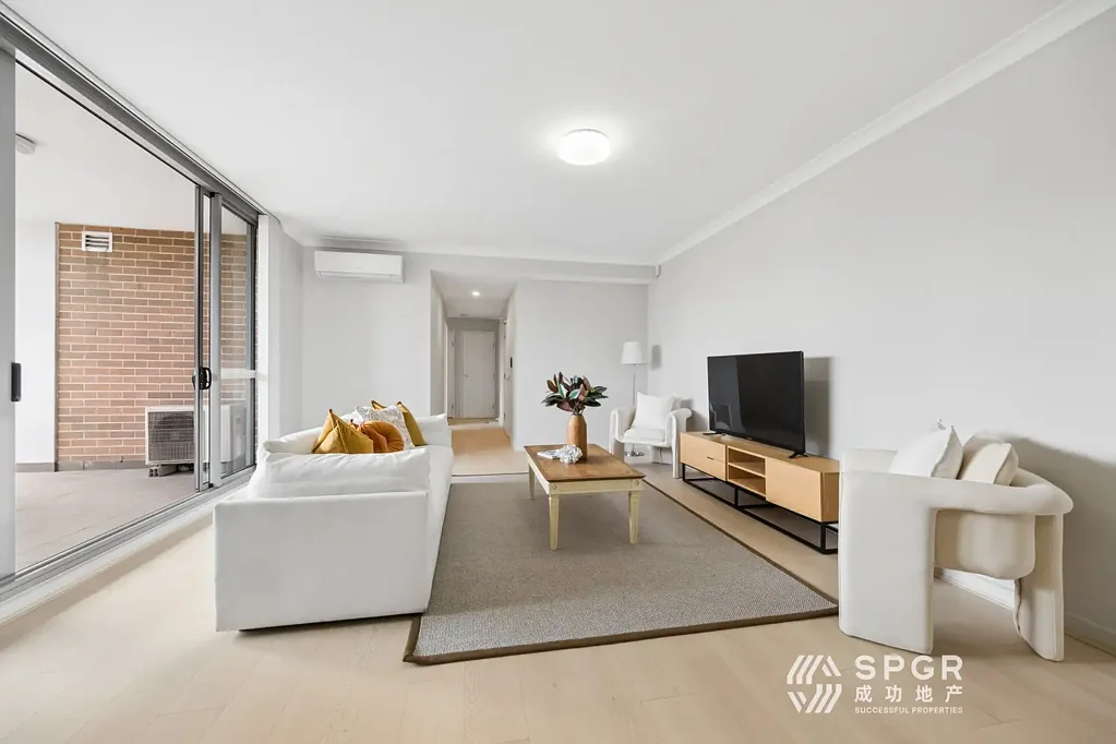 Baulkham Hills 3Zimmer Spacious Three-bedder with Large Balcony In Convenient Location
