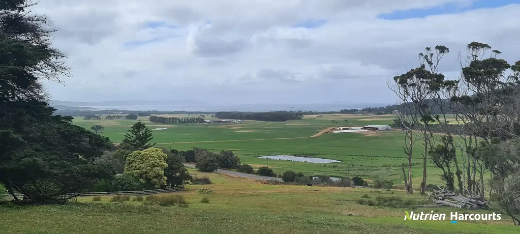 Kronkup Highly Productive Grazing Property with Ocean Views!