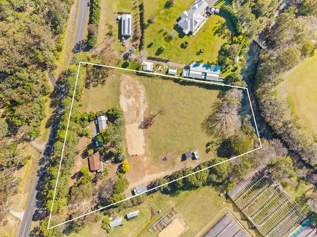 Witheren 3房  Bring Your Vision to Life on 20,000m2 of Riverfront Paradise!!!!