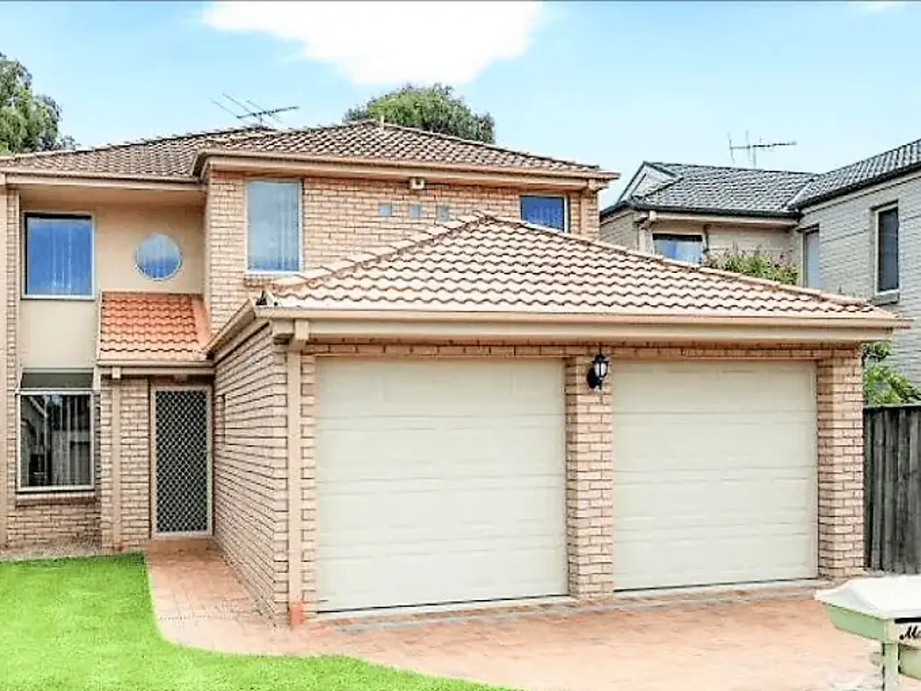 3 Bedroom + Huge Study - Matthew Pearce Catchment - 10 minutes walk