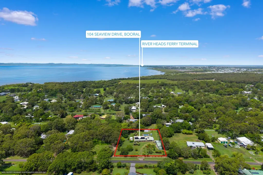 104 Seaview Drive, Booral, QLD 4655