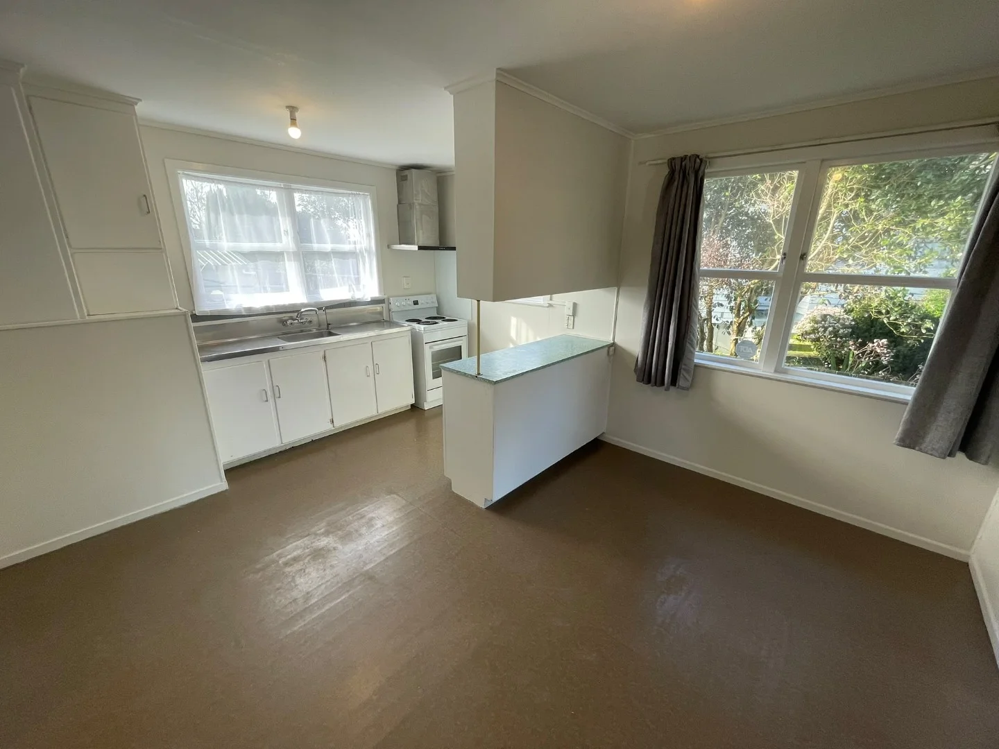 273 Swanson Road, Ranui, 3 Bedrooms, 1 Bathrooms, House