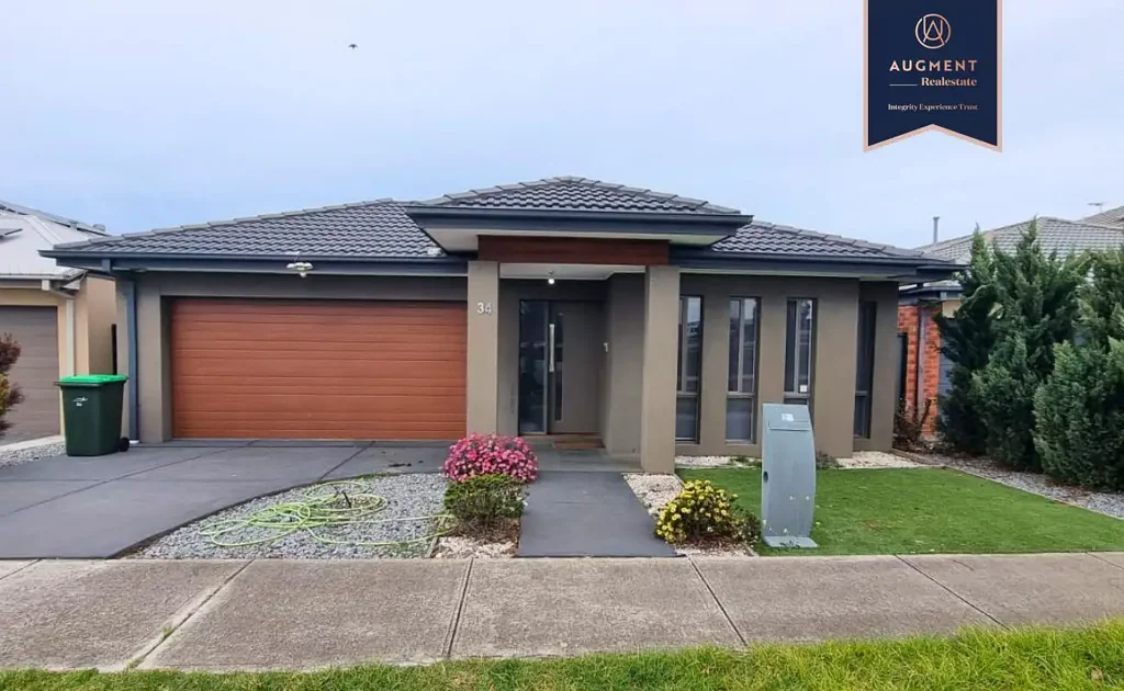 Stylish and Spacious Family Home in the Heart of Truganina for Rent - $560 per Week