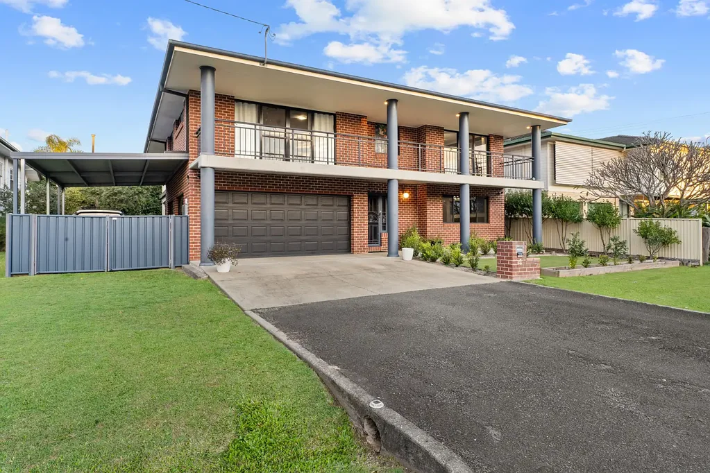 Grafton 4Kwarto A Standout Home Offering Space Without Compromise