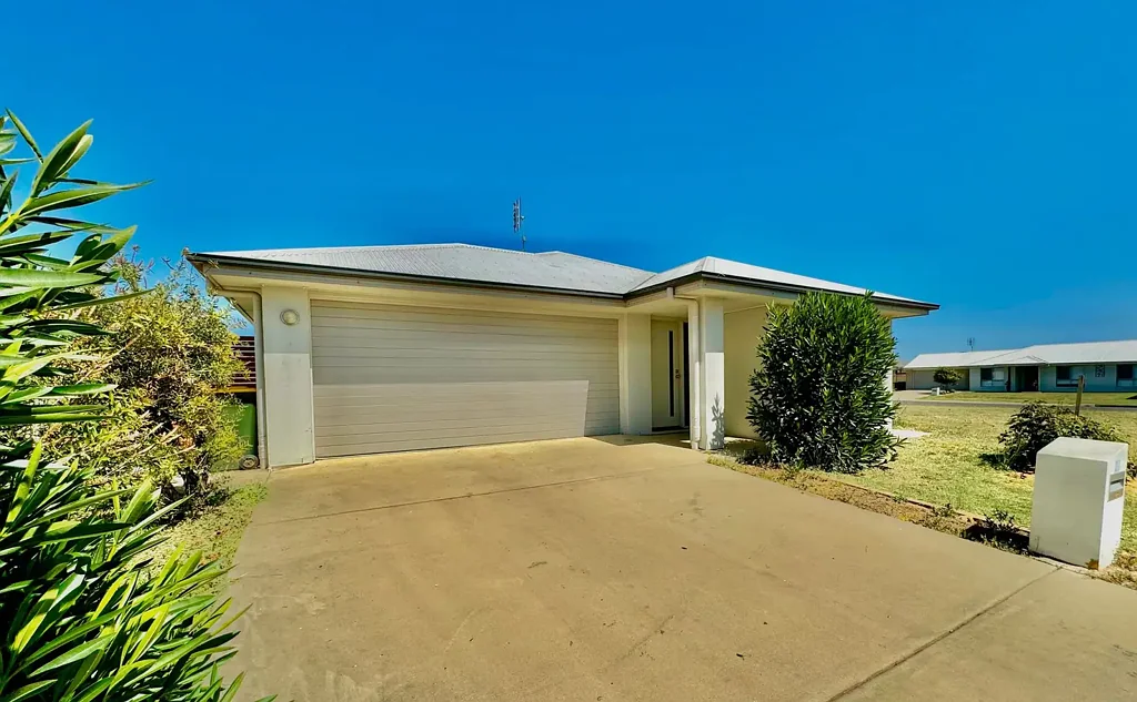 27 Bridgeman Parade, Chinchilla, QLD 4413