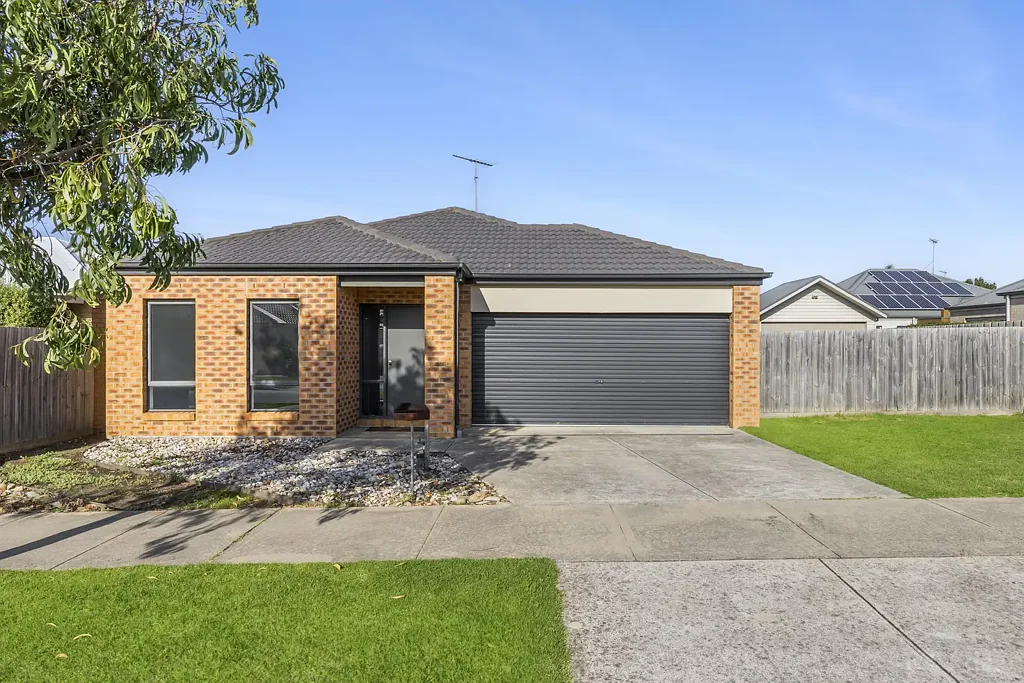 Ocean Grove 4침실 Modern Family Living of Space and Ease