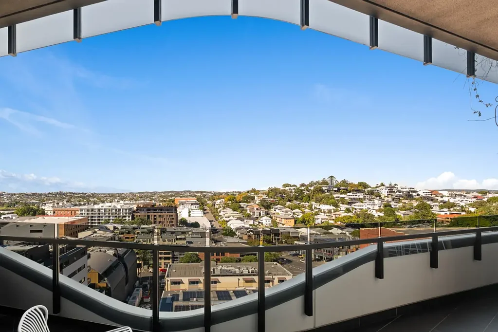 Newstead 2Moenga Family-sized residence overlooking Teneriffe Hill & River Views