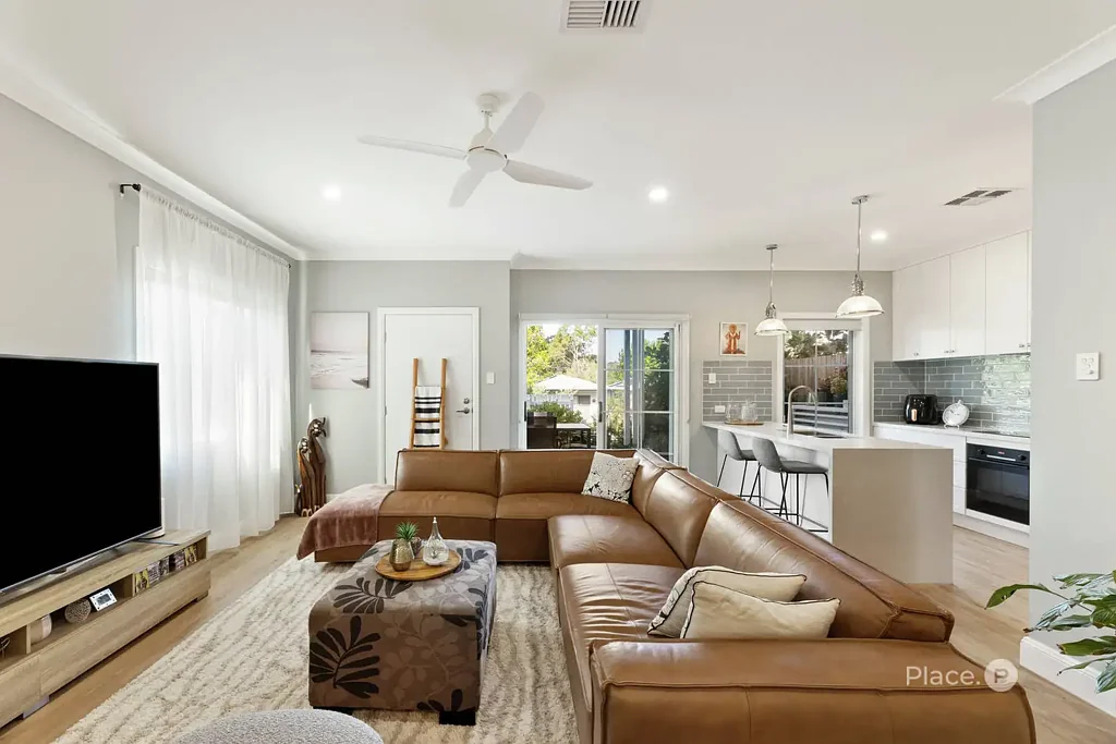 Bridgeman Downs 4બેડરૂમ Luxurious Living in North Brisbane's Premier Location