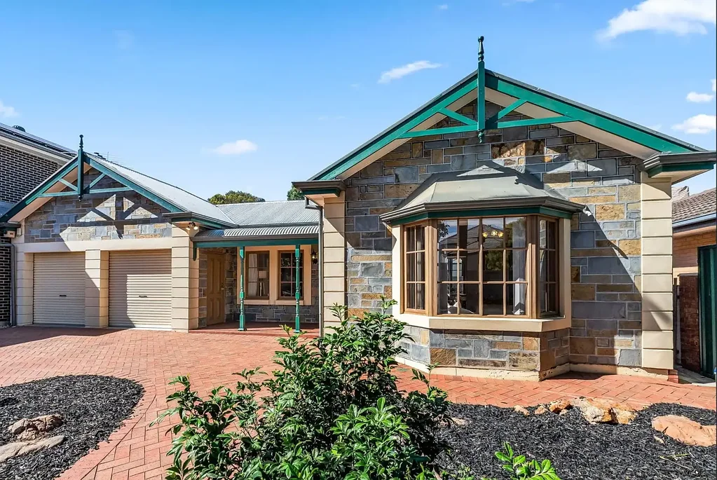 Spacious 5-Bedroom Family Home