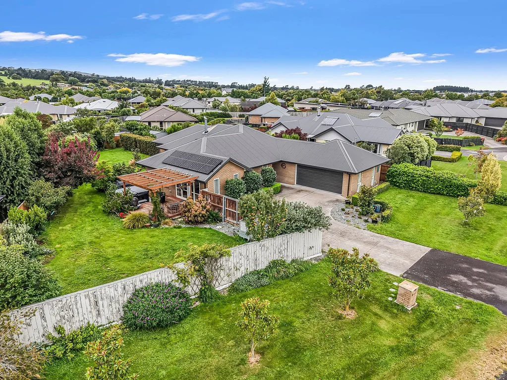 Amberley 4Moenga Four Bed - Including Solar - Motivated Owners