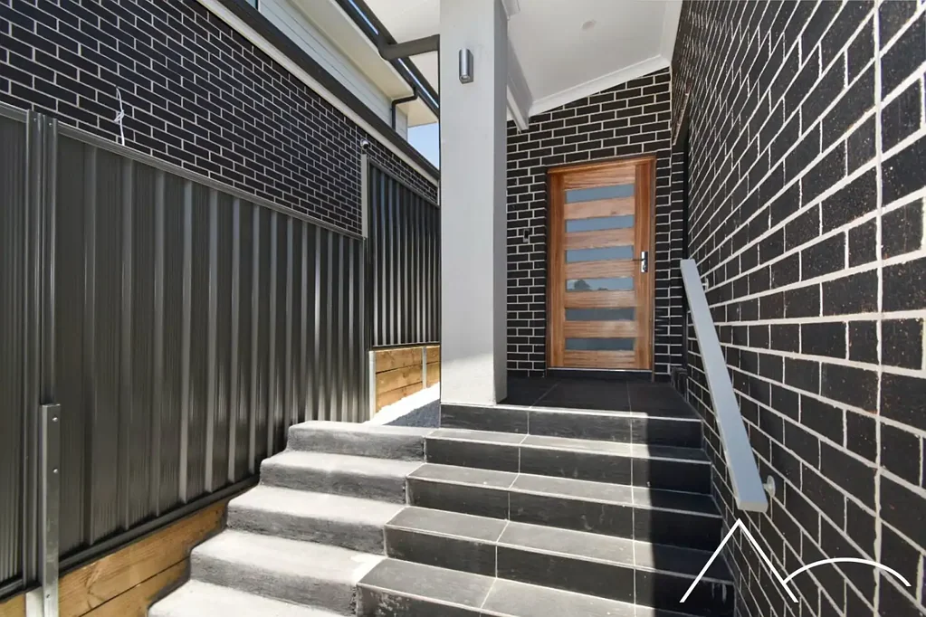 Modern Granny-Flat In MacArthur Heights