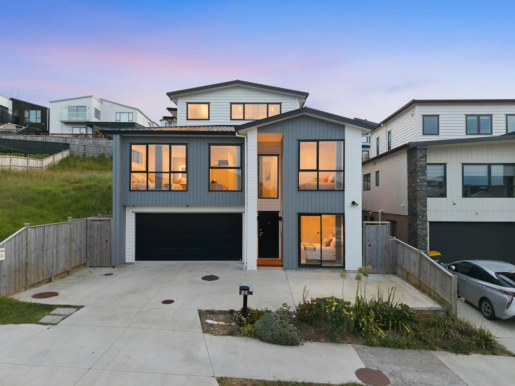 10 Alluvial Street, Flat Bush, Manukau City, Auckland