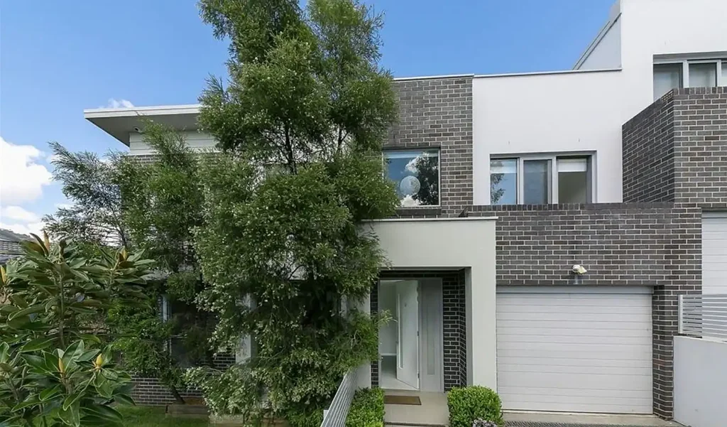 Spacious Five-Bedroom Family Home in a Peaceful Cul-de-Sac