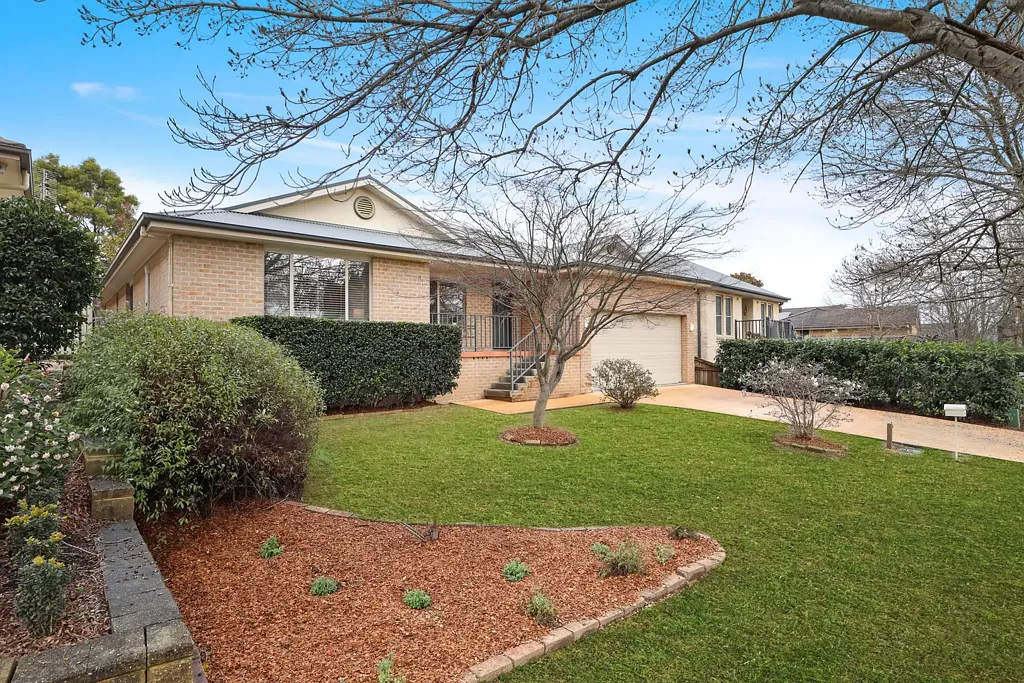 Bowral 4房  Spacious Family Living in sought after Bowral location