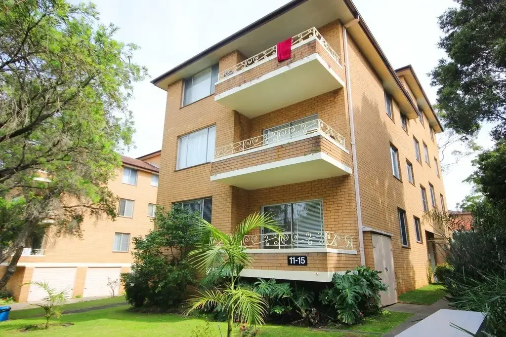 Spacious 2-bedroom unit in a quiet cul-de-sac