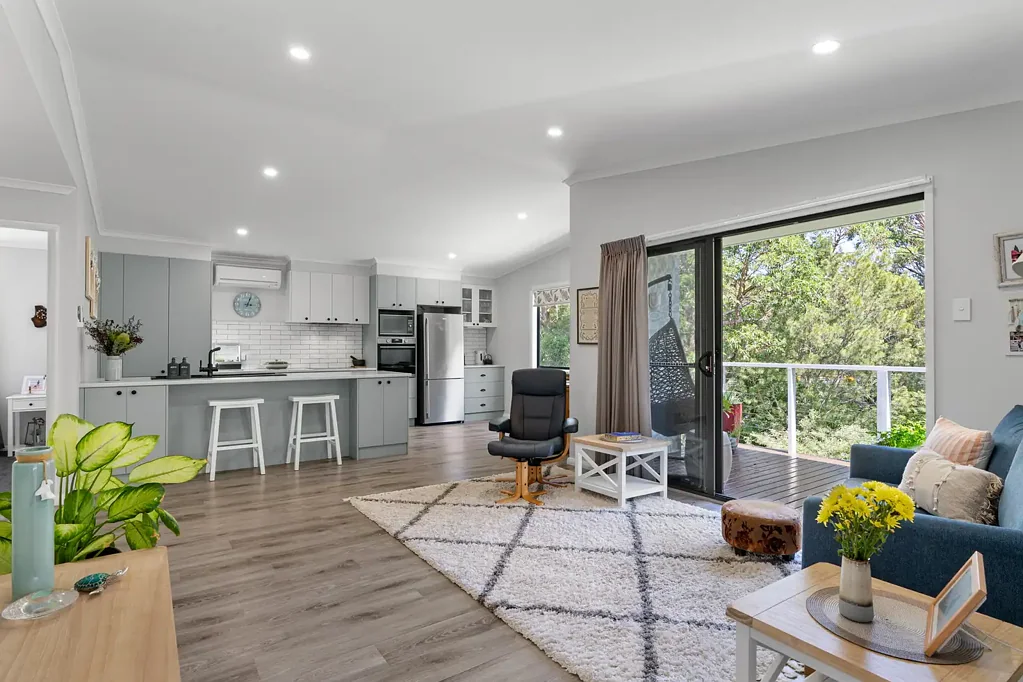 Ulladulla 3房  Downsize Without Compromise – Over-55s Coastal Living