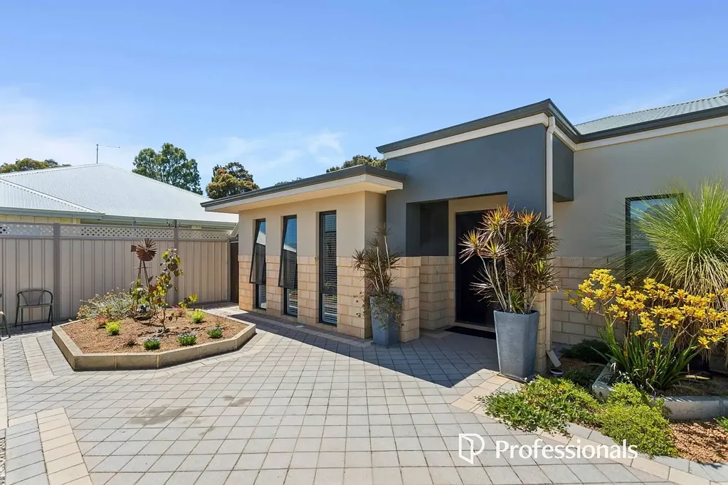 7 Baza Gardens, Maida Vale, WA 6057