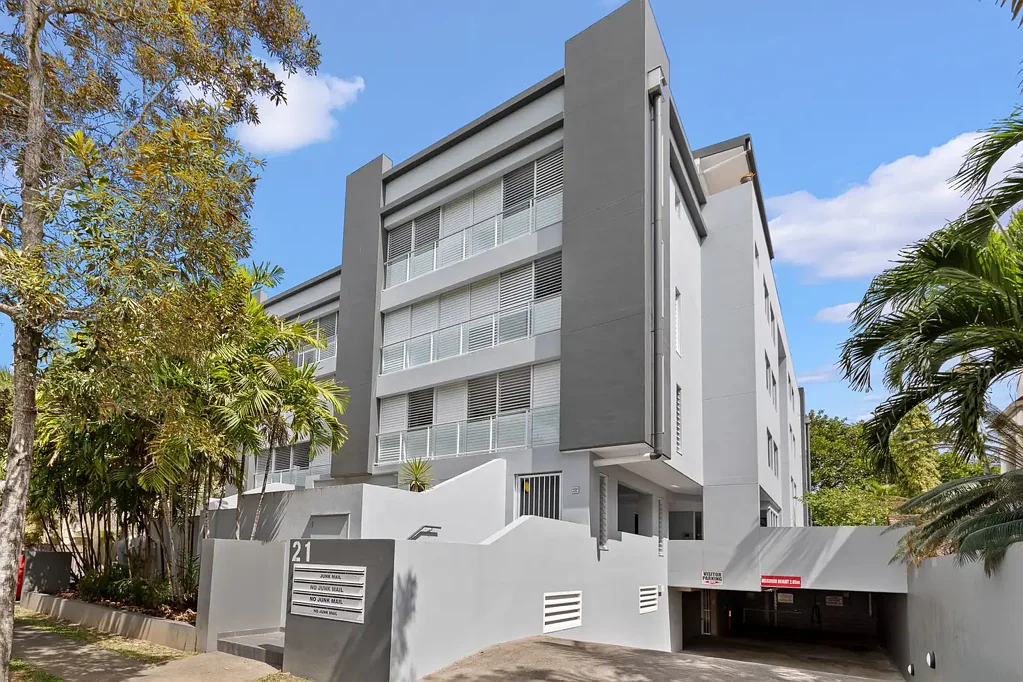 4/21 Digger Street, Cairns North, QLD 4870