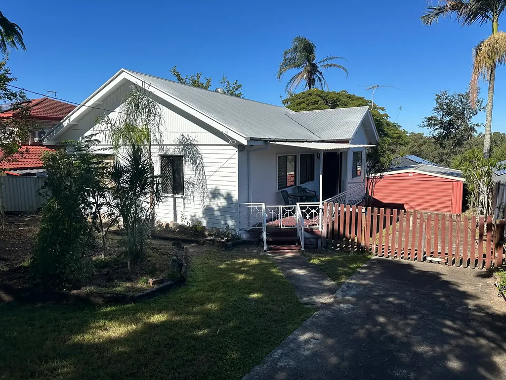 Inala 3બેડરૂમ ***ONE MORE UNDER CONTRACT BY TOBY CHAN 0411 477 204***