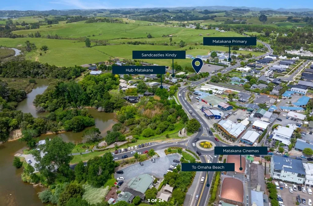 Family Home in the Heart of Matakana Village