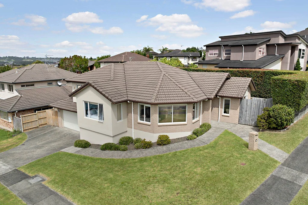 Flat Bush 4침실 Your Perfect Family Home Awaits