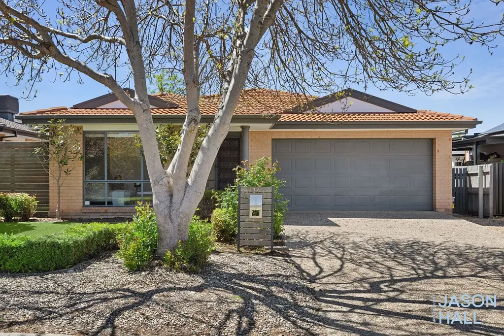 Amaroo 3ਬੈੱਡਰੂਮ The Brief: Ideal First Home or Downsizer in a Quiet Amaroo Pocket