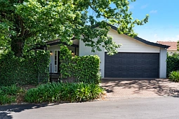 1B Brae Road, St Georges