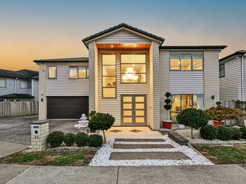 Flat Bush 7部屋 Luxury Living Meets Family Functionality