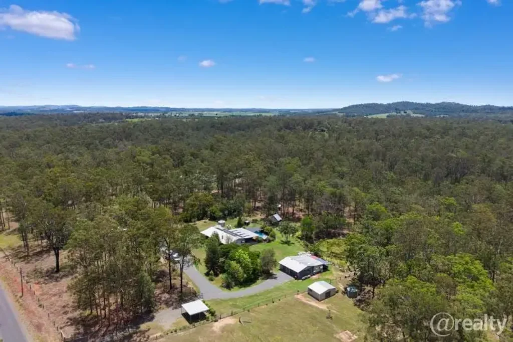Yerra  Queensland country living on 40 acres