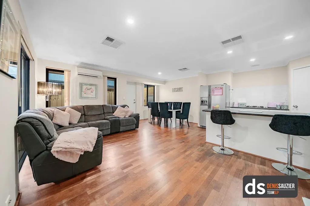 2 Kirkcaldy Terrace, Hocking, WA 6065