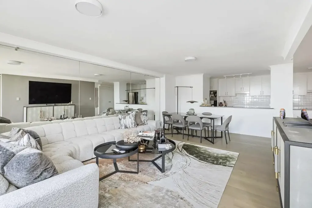 **DEPOSIT TAKEN** Spectacular Space, Style, Unfurnished Three-Bedroom Apartment In Museum Tower
