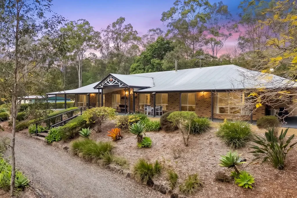 Yugar 4ਬੈੱਡਰੂਮ A Rare Acreage Retreat - Country Charm, Space and Serenity