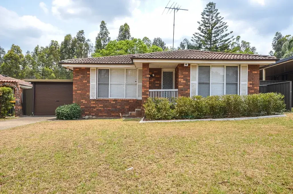 A Perfect Family Home in a Sought- After Suburb!