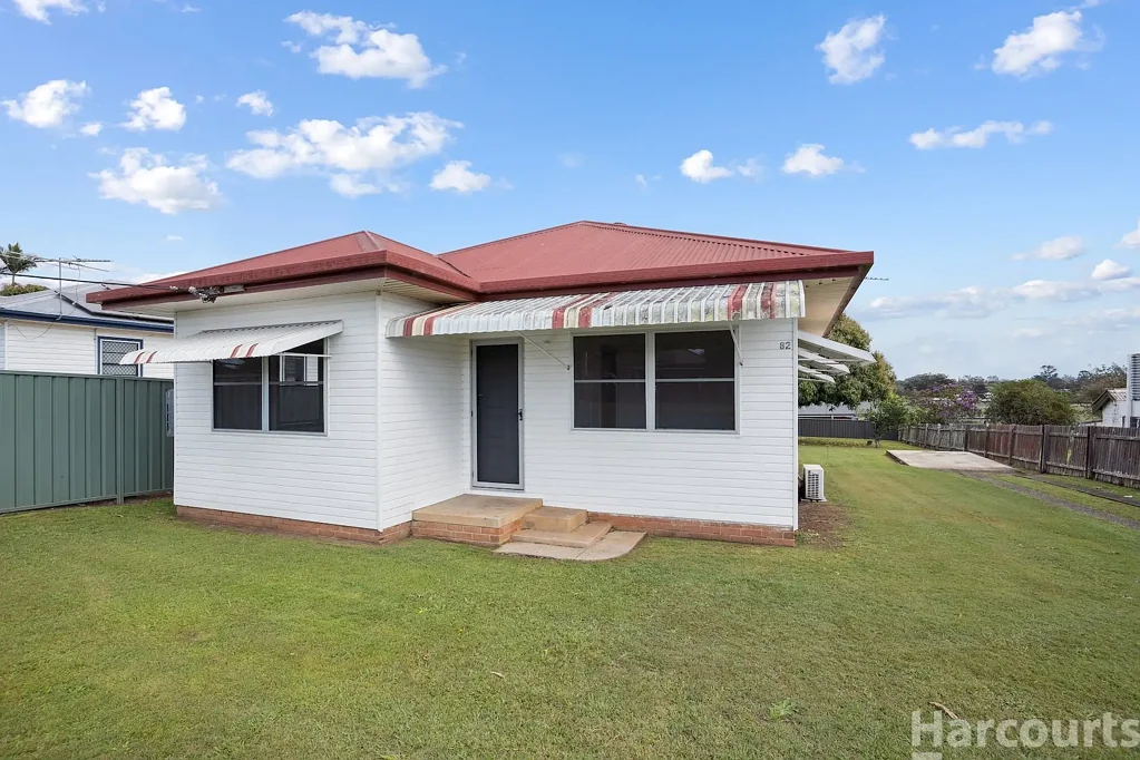 West Kempsey 3બેડરૂમ Freshly Renovated and Move in Ready!