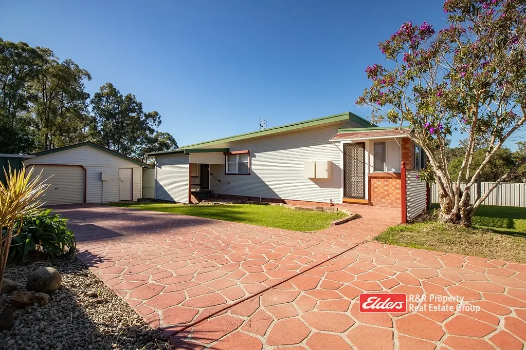 Neat Home In Quiet Allworth